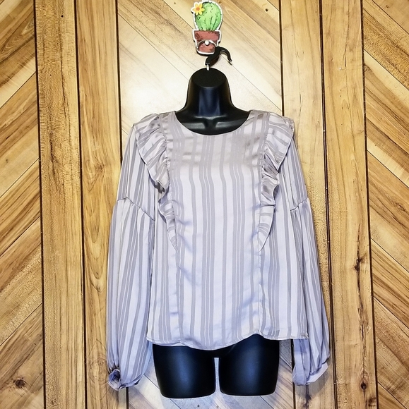 LUSH Ruffle Victorian Shake Top - Picture 2 of 14